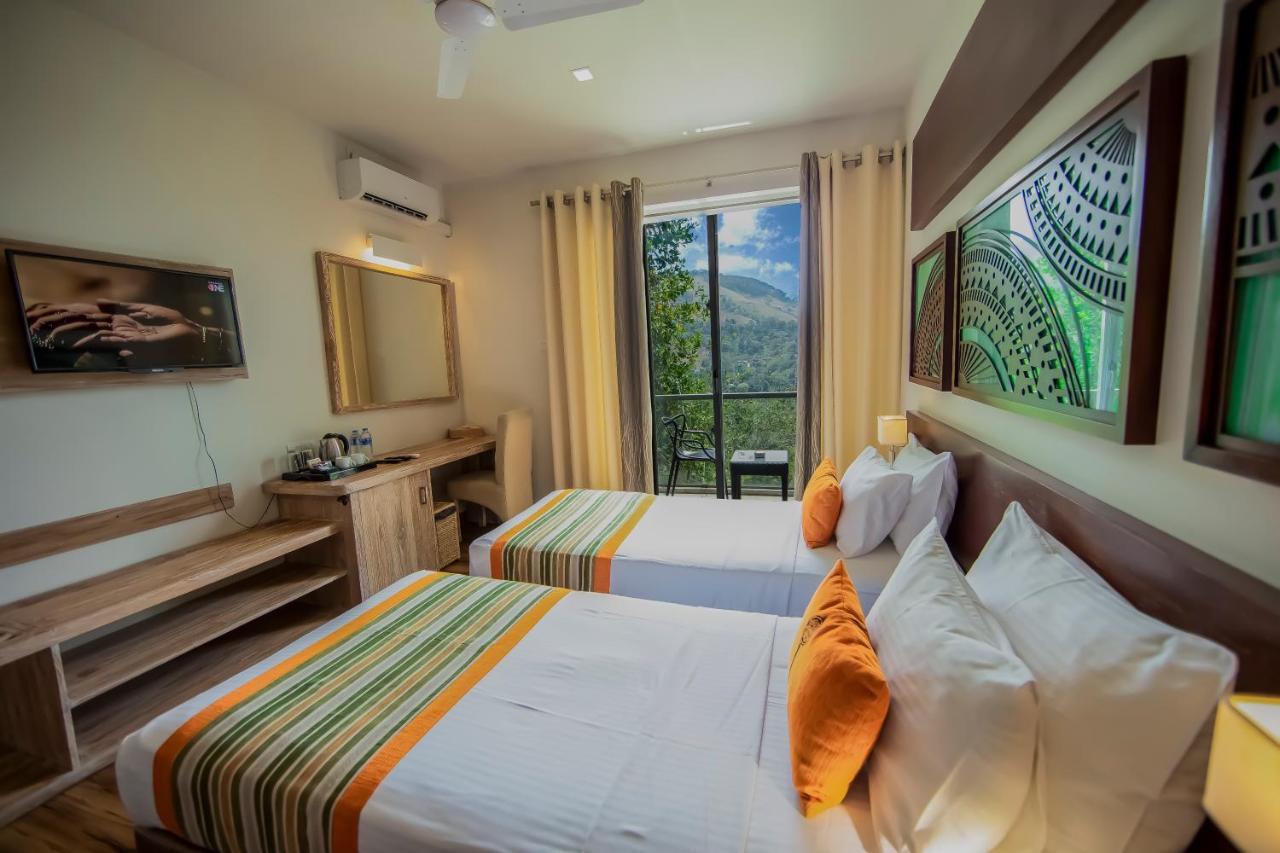 होटल Skyloft By Aaradhya 4*