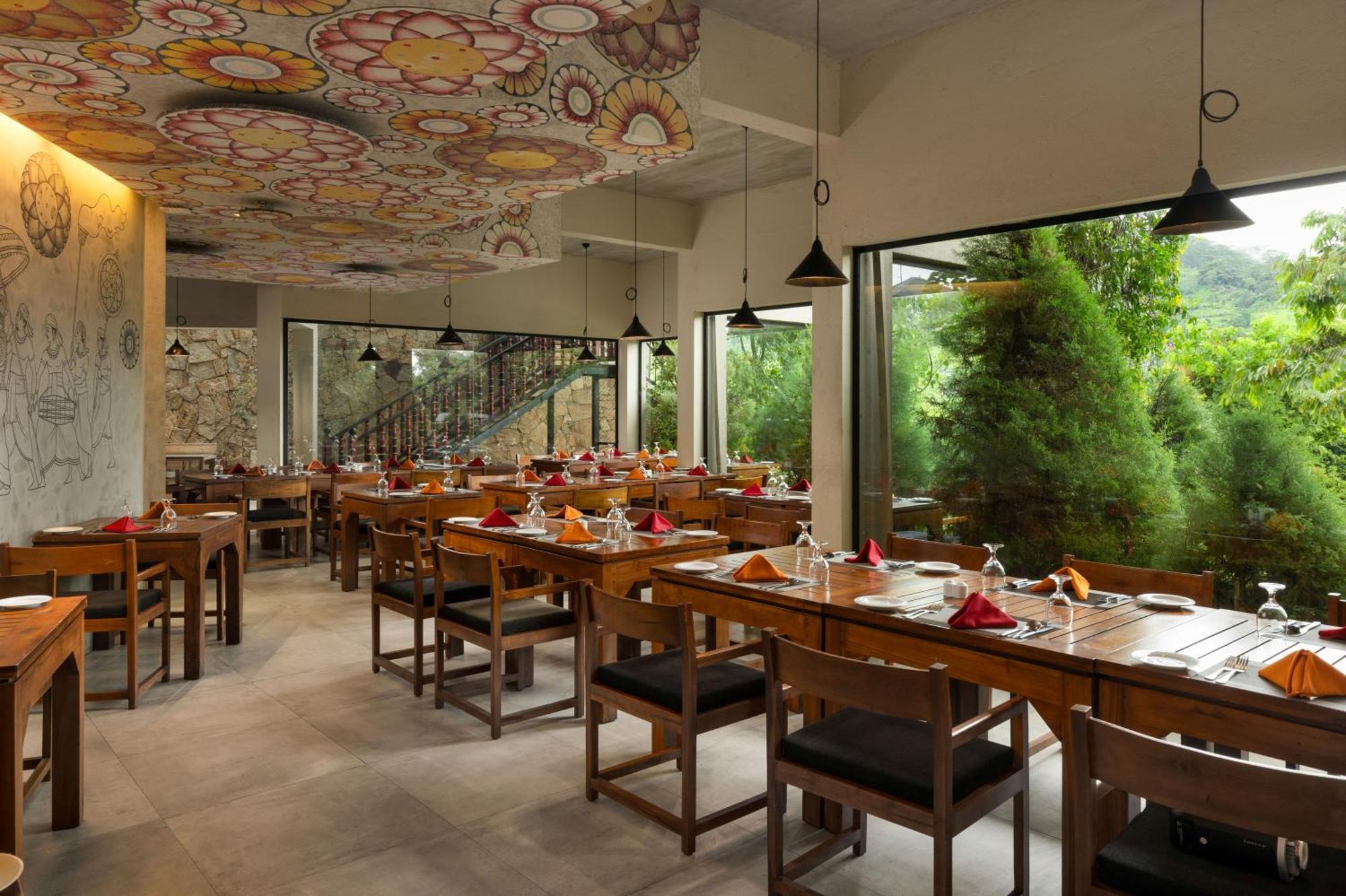 होटल Skyloft By Aaradhya 4*