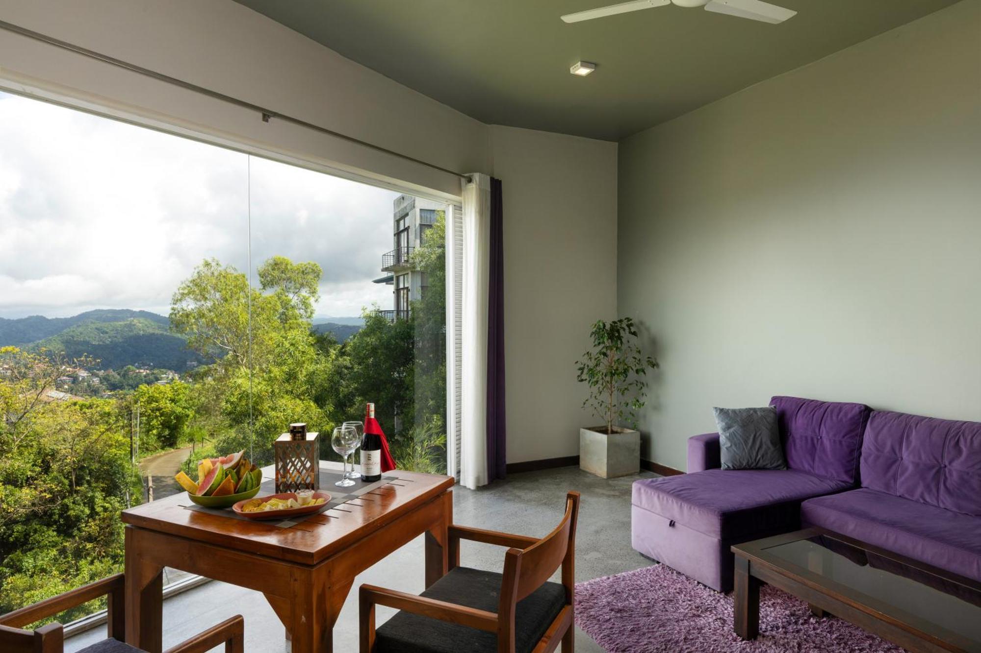 होटल Skyloft By Aaradhya 4*